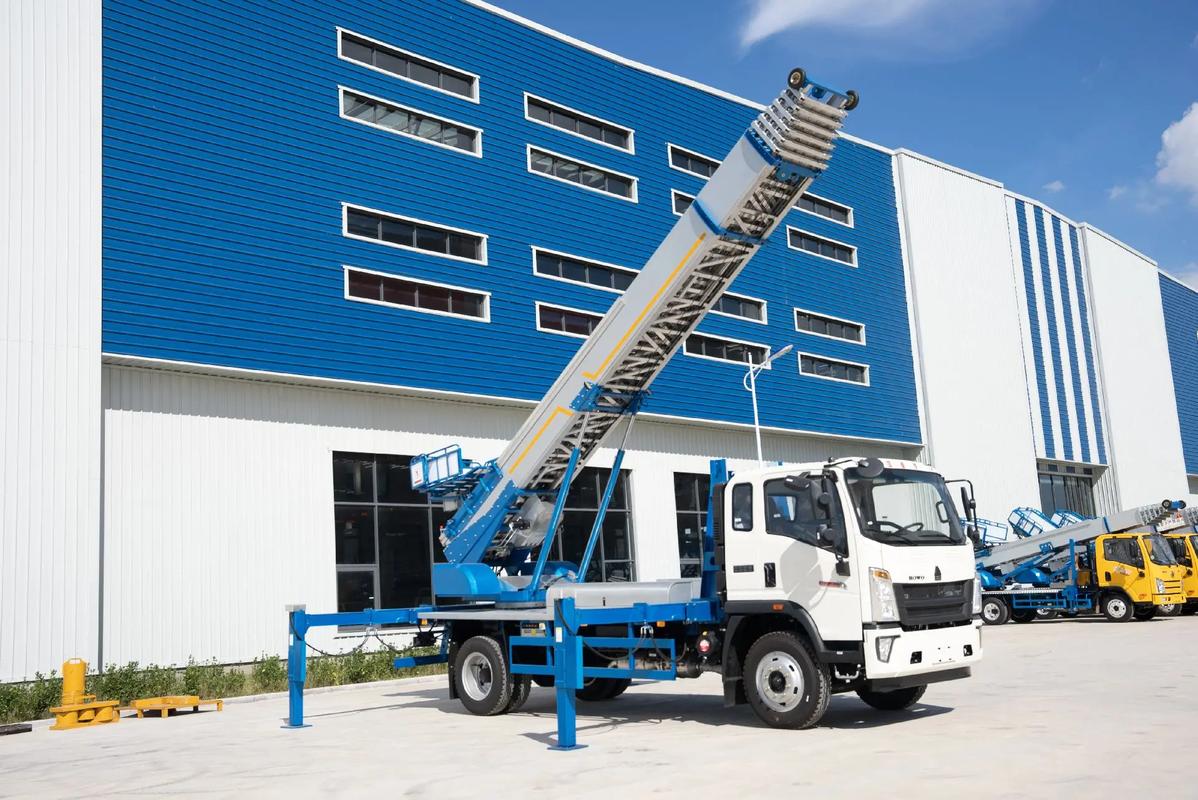 邳州小型云梯车上料车租赁多少钱