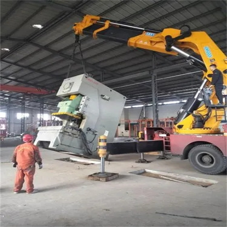 邳州80吨折臂吊车出租附近电话